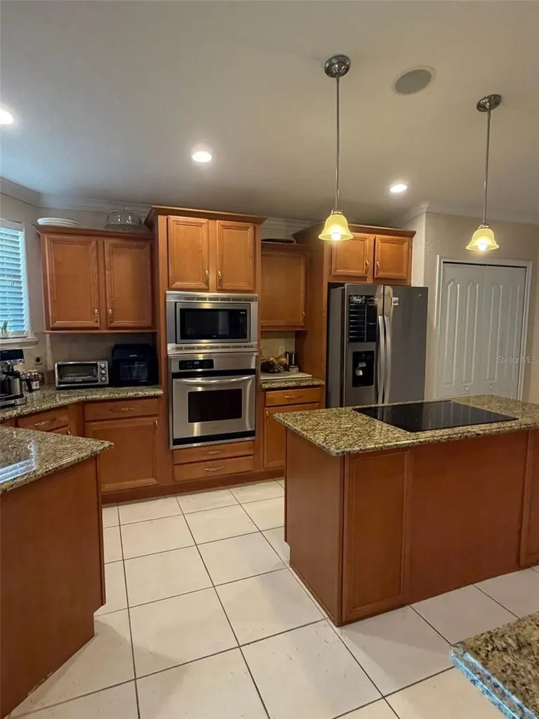1601 Lake Villa Drive Tavares FL 32778