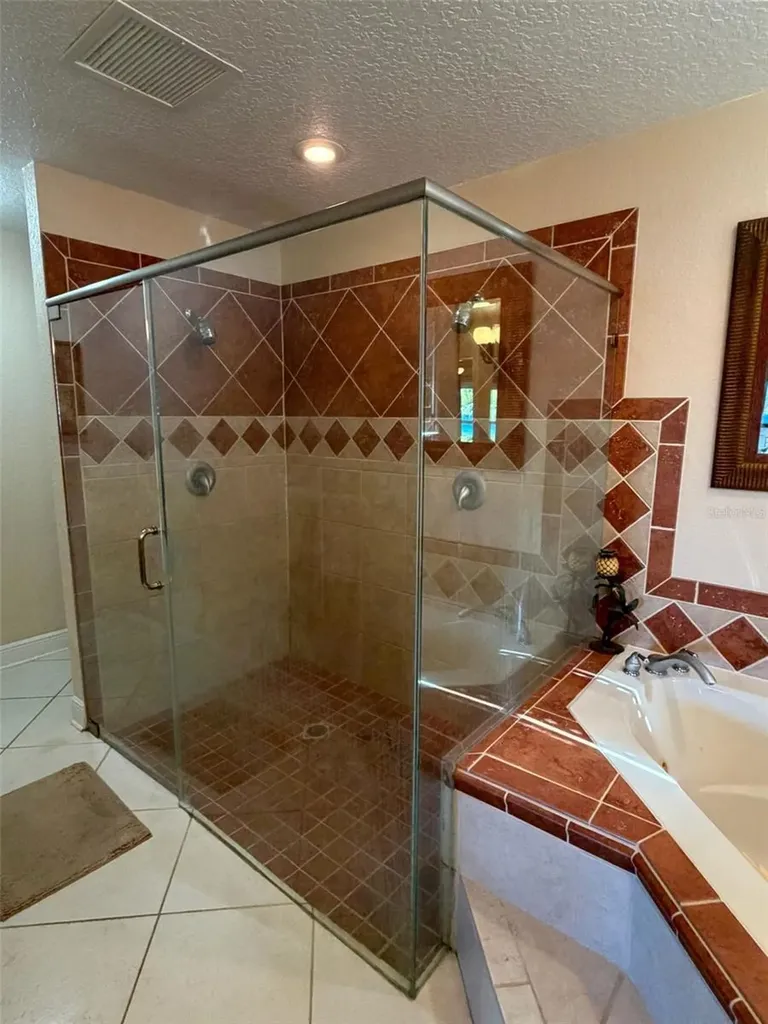 1601 Lake Villa Drive Tavares FL 32778