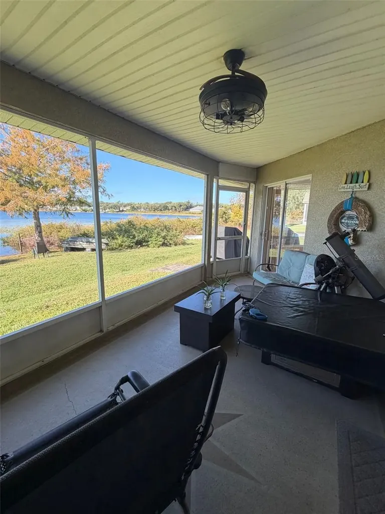 1601 Lake Villa Drive Tavares FL 32778