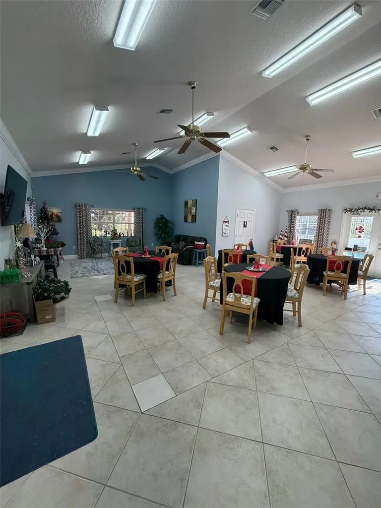 1601 Lake Villa Drive Tavares FL 32778