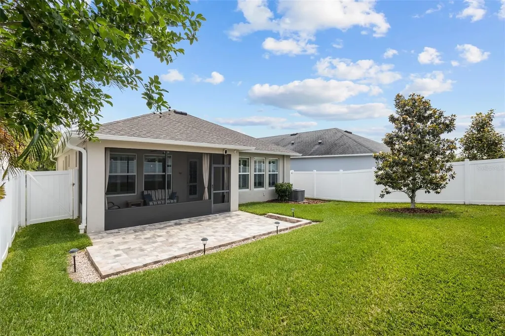 15180 Renaissance Avenue Odessa FL 33556