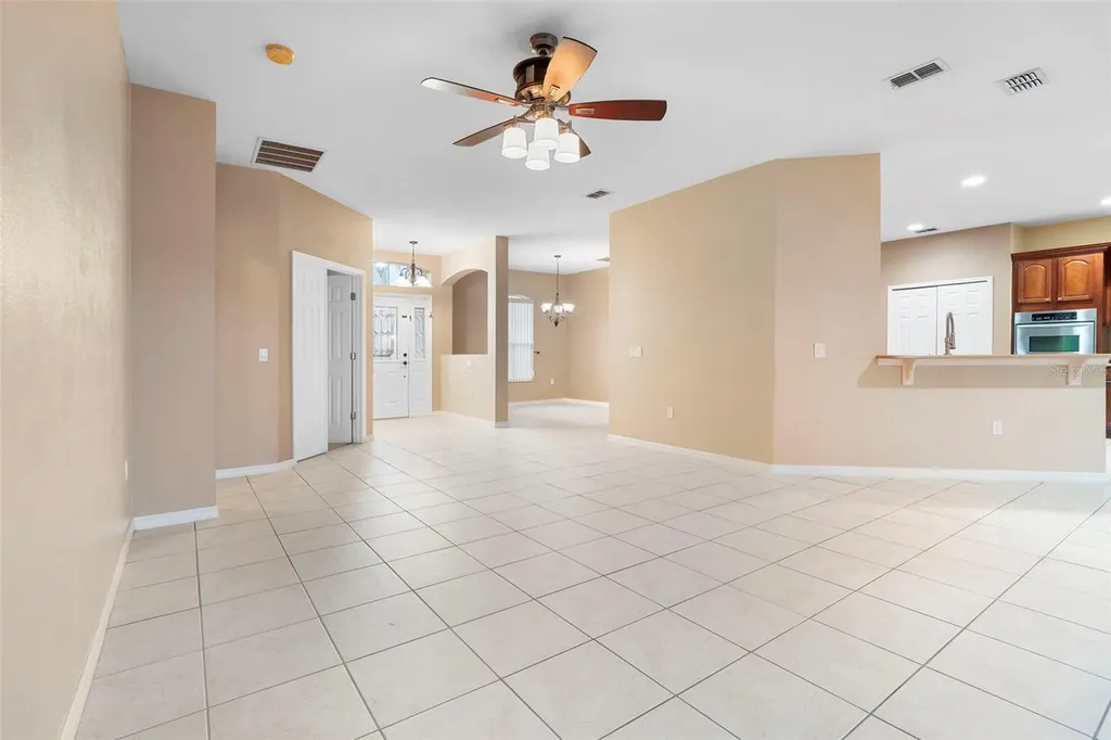 3613 Valleyview Drive Kissimmee FL 34746