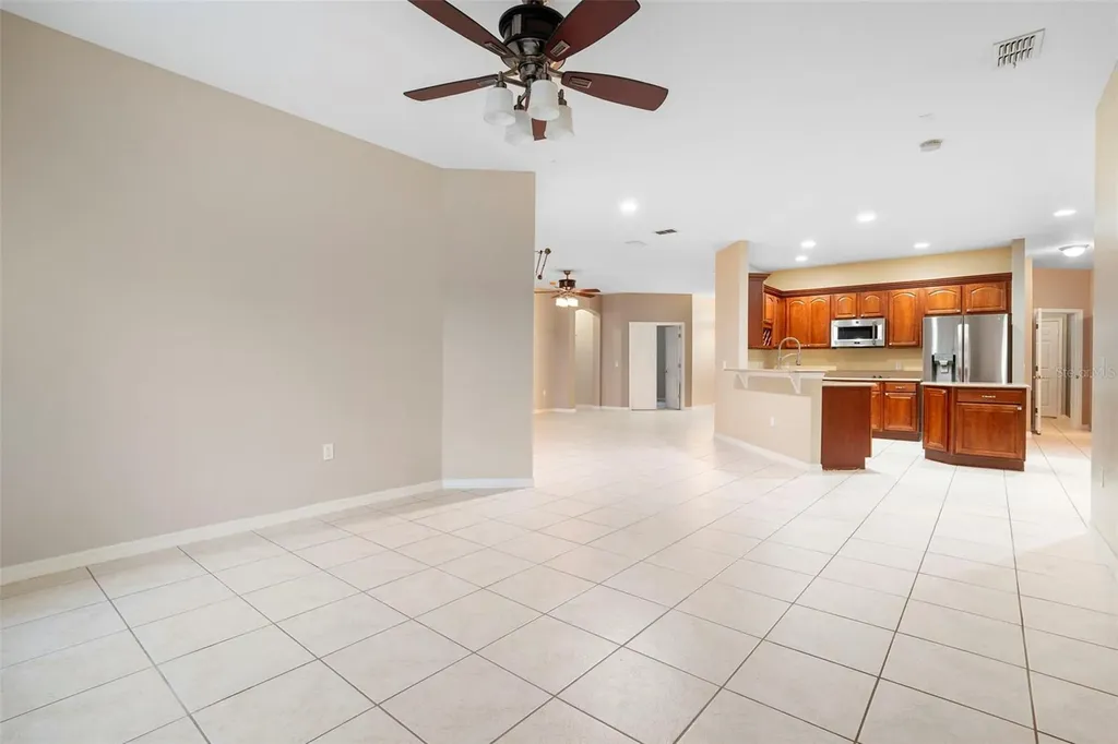 3613 Valleyview Drive Kissimmee FL 34746