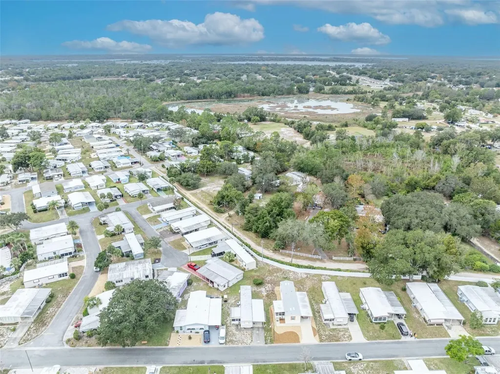 11 Hawaiian Way Leesburg FL 34788