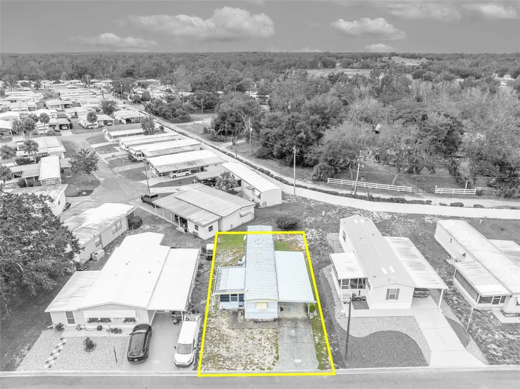 11 Hawaiian Way Leesburg FL 34788