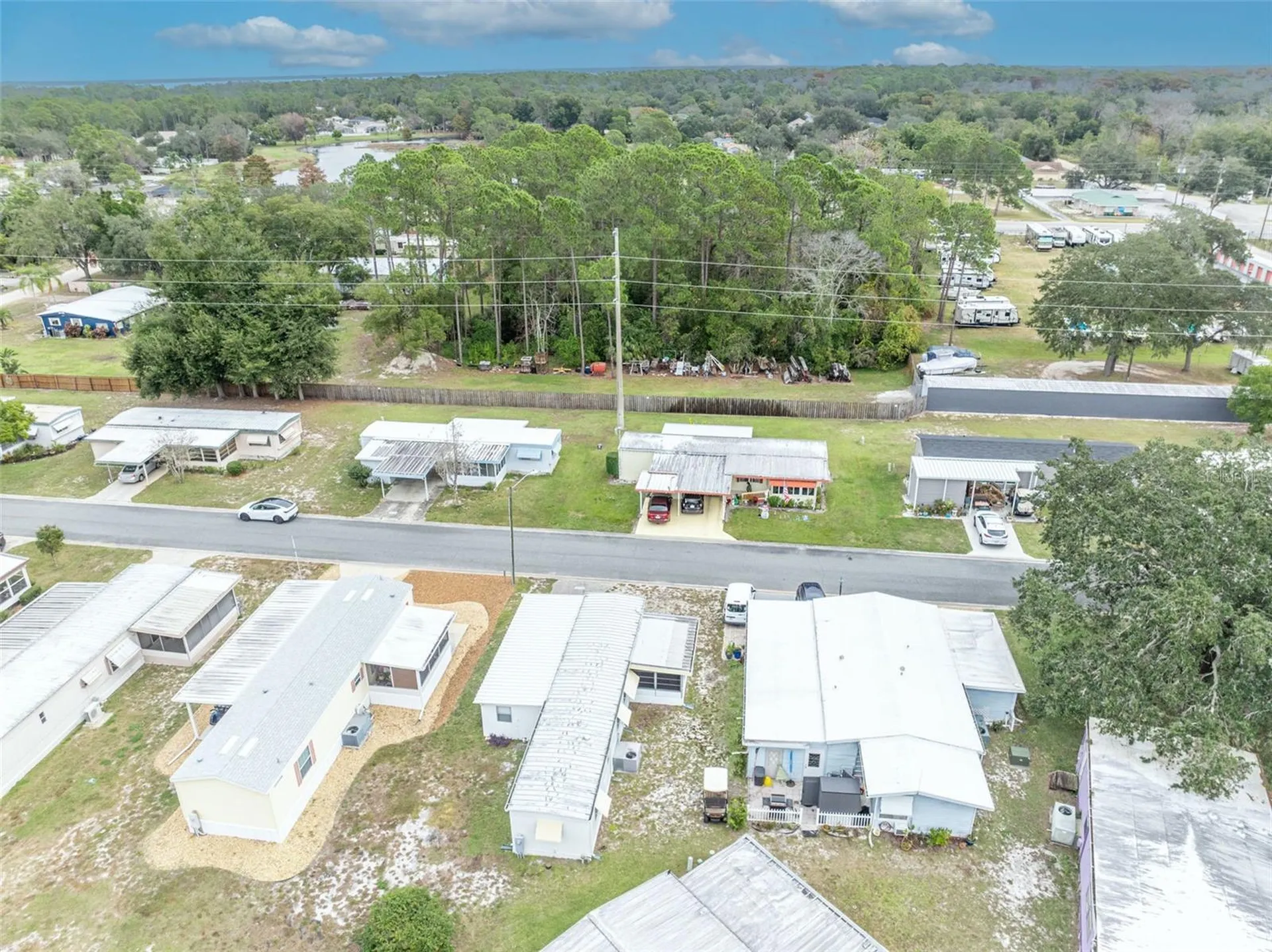 11 Hawaiian Way Leesburg FL 34788