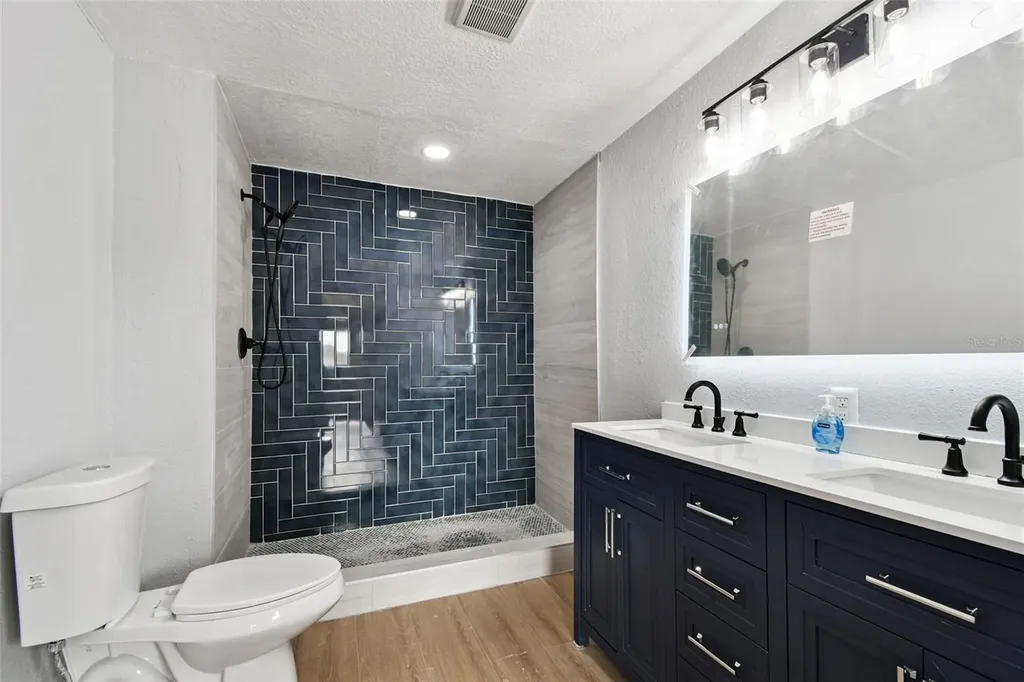 369 Westwinds Drive Palm Harbor FL 34683