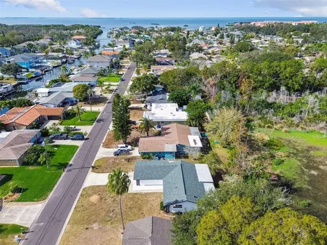 369 Westwinds Drive Palm Harbor FL 34683