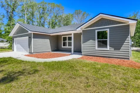 10430 Crotty Avenue Hastings FL 32145
