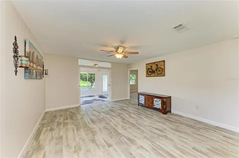 6429 Renssalaer Drive Bradenton FL 34207