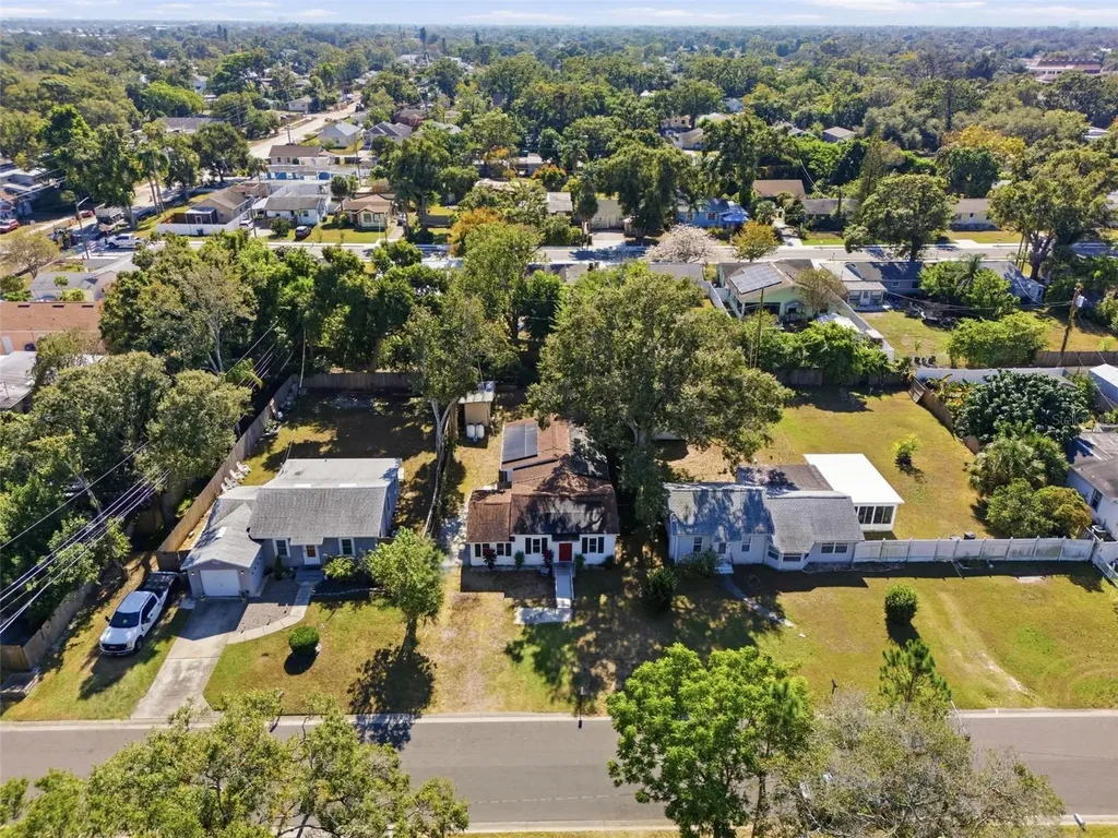 4024 43rd Avenue N St Petersburg FL 33714