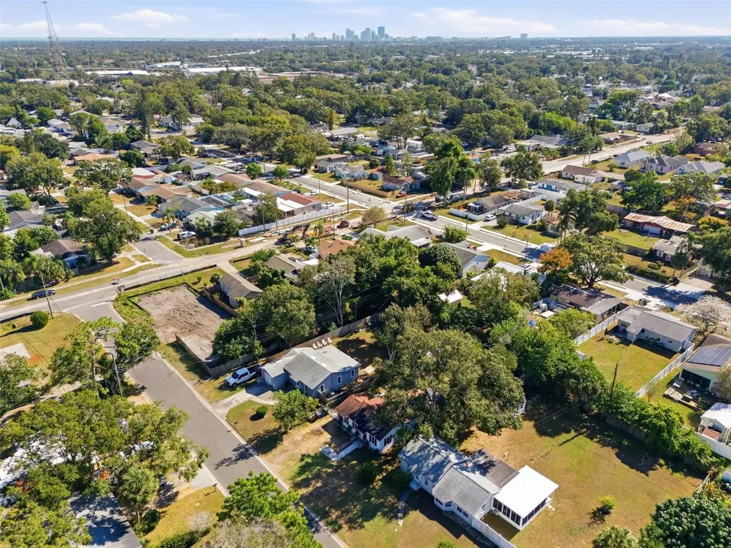 4024 43rd Avenue N St Petersburg FL 33714
