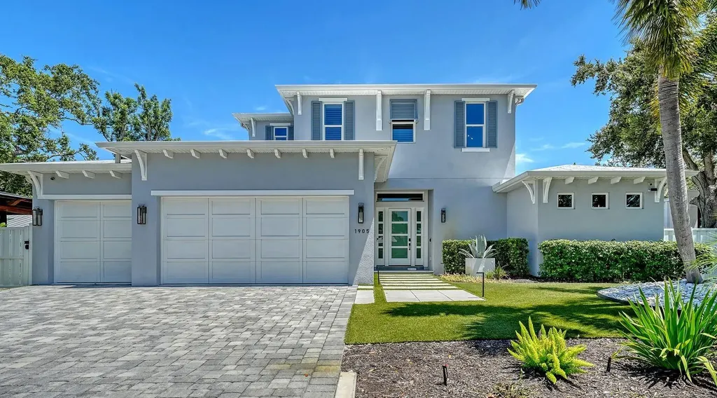 1905 Goldenrod Street Sarasota FL 34239
