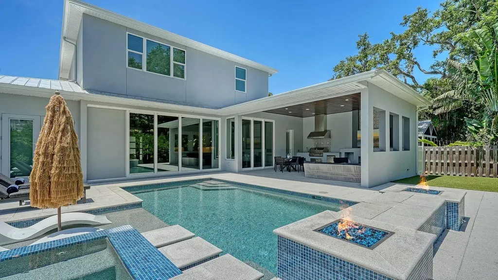 1905 Goldenrod Street Sarasota FL 34239