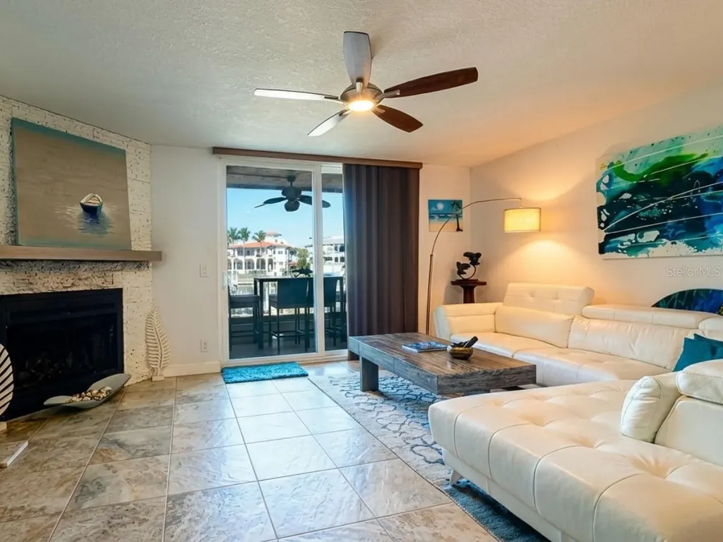 1060 Pinellas Bayway S Tierra Verde FL 33715
