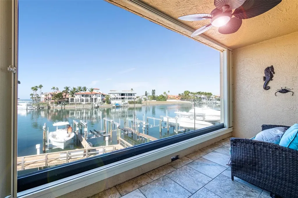1060 Pinellas Bayway S Tierra Verde FL 33715