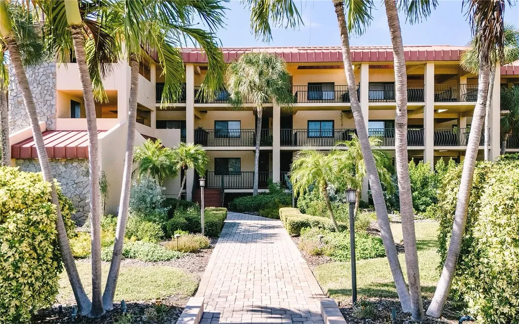 1060 Pinellas Bayway S Tierra Verde FL 33715
