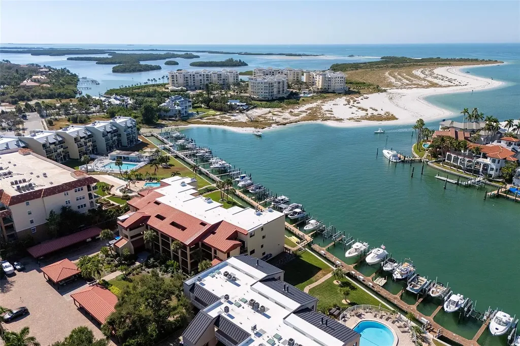 1060 Pinellas Bayway S Tierra Verde FL 33715