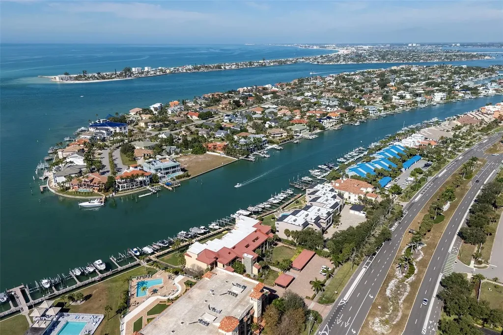 1060 Pinellas Bayway S Tierra Verde FL 33715