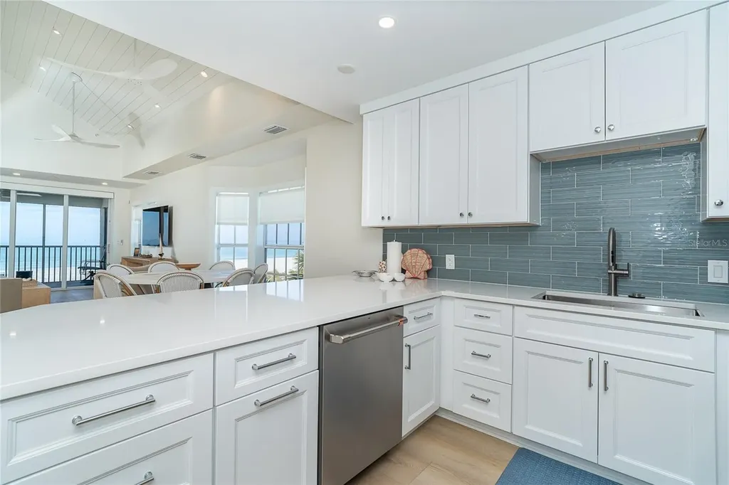 7524 Palm Island Drive S Placida FL 33946