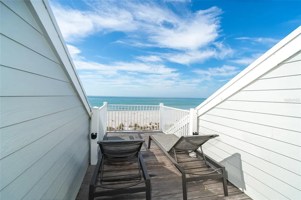 7524 Palm Island Drive S Placida FL 33946
