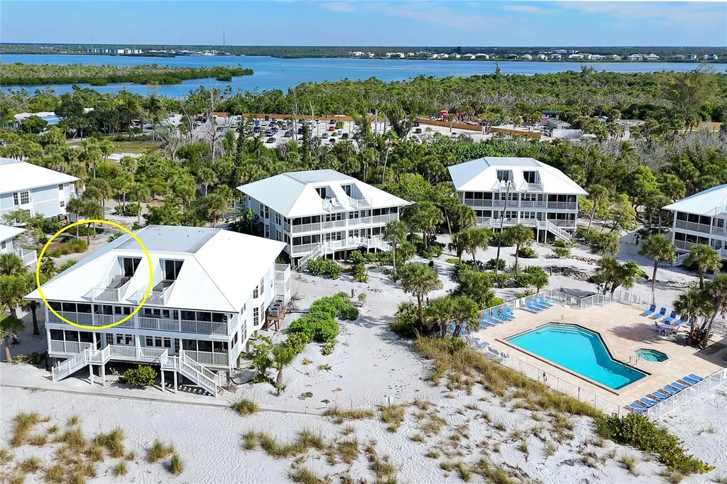 7524 Palm Island Drive S Placida FL 33946