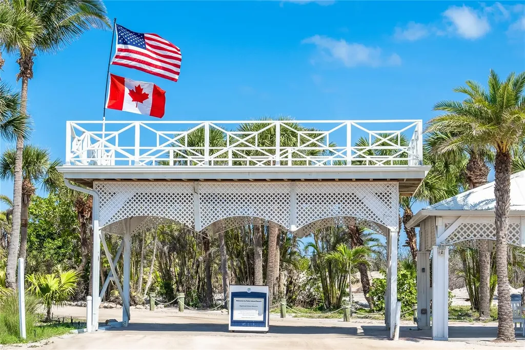 7524 Palm Island Drive S Placida FL 33946