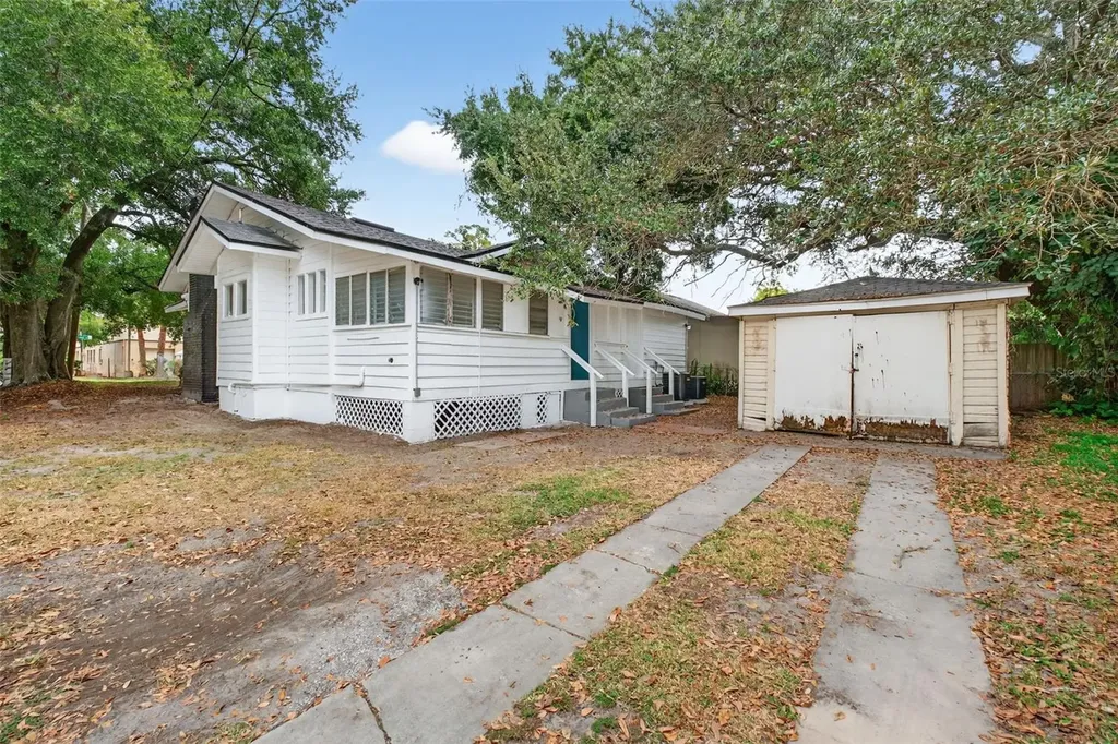 96 & 98 W Esther Street Orlando FL 32806