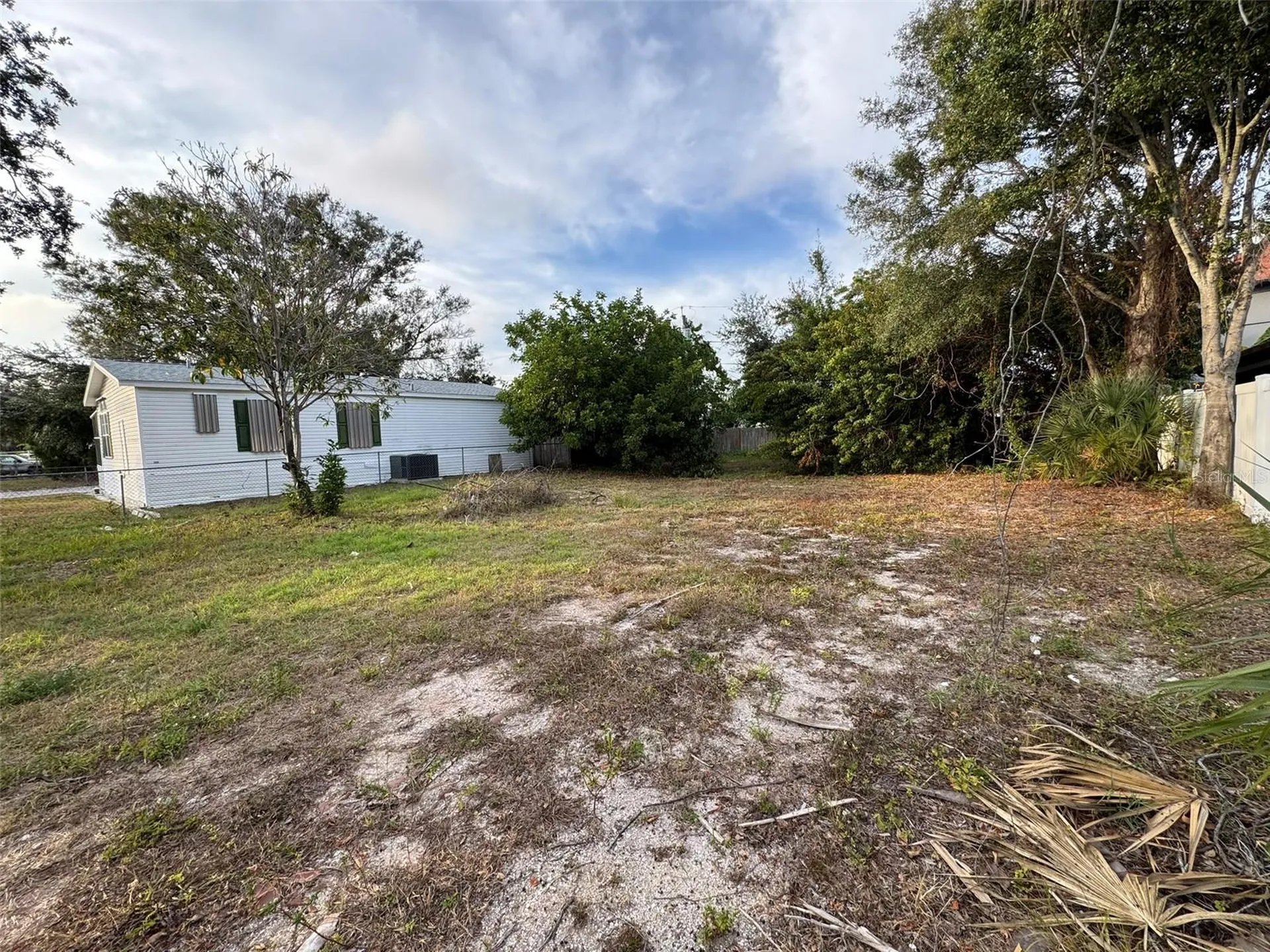 6025 82nd Avenue N Pinellas Park FL 33781