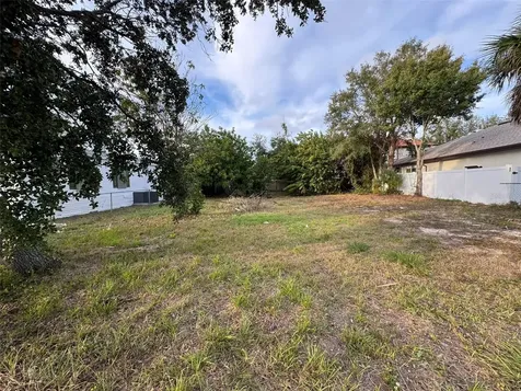 6025 82nd Avenue N Pinellas Park FL 33781