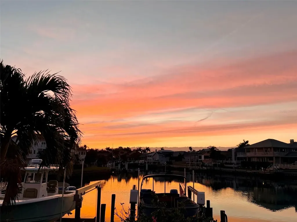 487 Pinellas Bayway S Tierra Verde FL 33715
