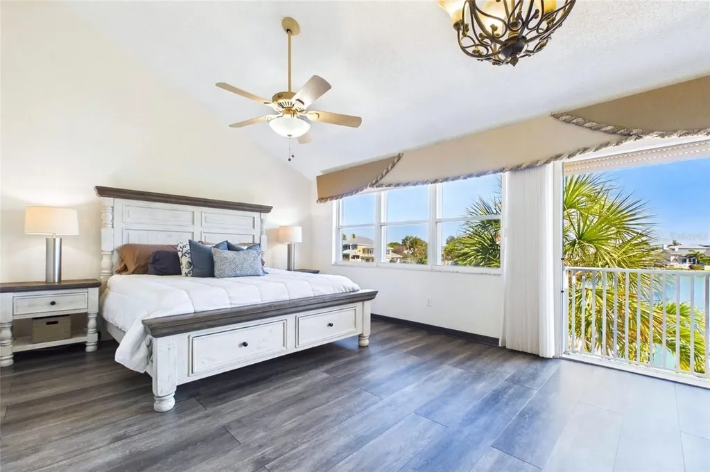 487 Pinellas Bayway S Tierra Verde FL 33715