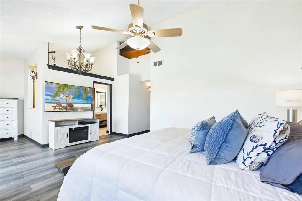 487 Pinellas Bayway S Tierra Verde FL 33715