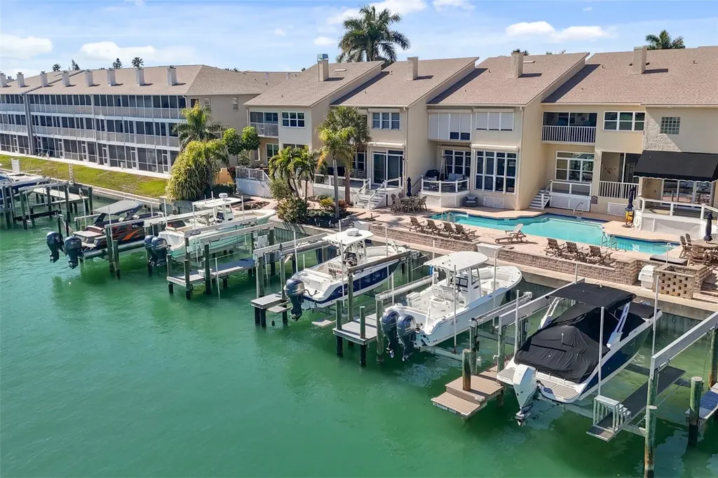 487 Pinellas Bayway S Tierra Verde FL 33715