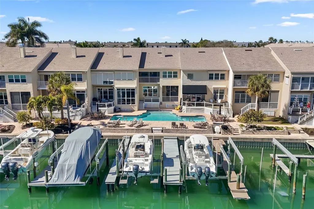 487 Pinellas Bayway S Tierra Verde FL 33715