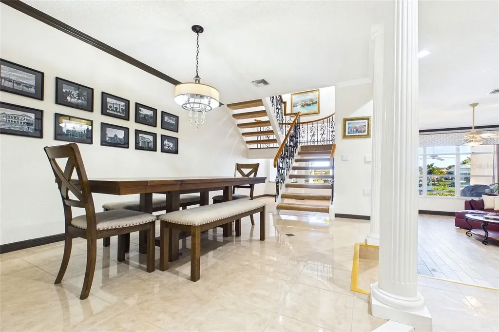 487 Pinellas Bayway S Tierra Verde FL 33715