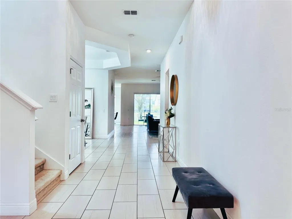 12941 Westside Village Loop Windermere FL 34786