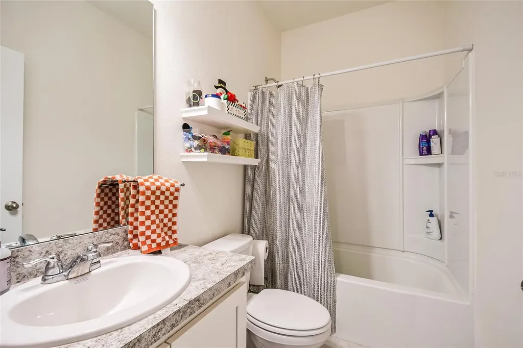 2051 Cades Cove Way Deland FL 32720