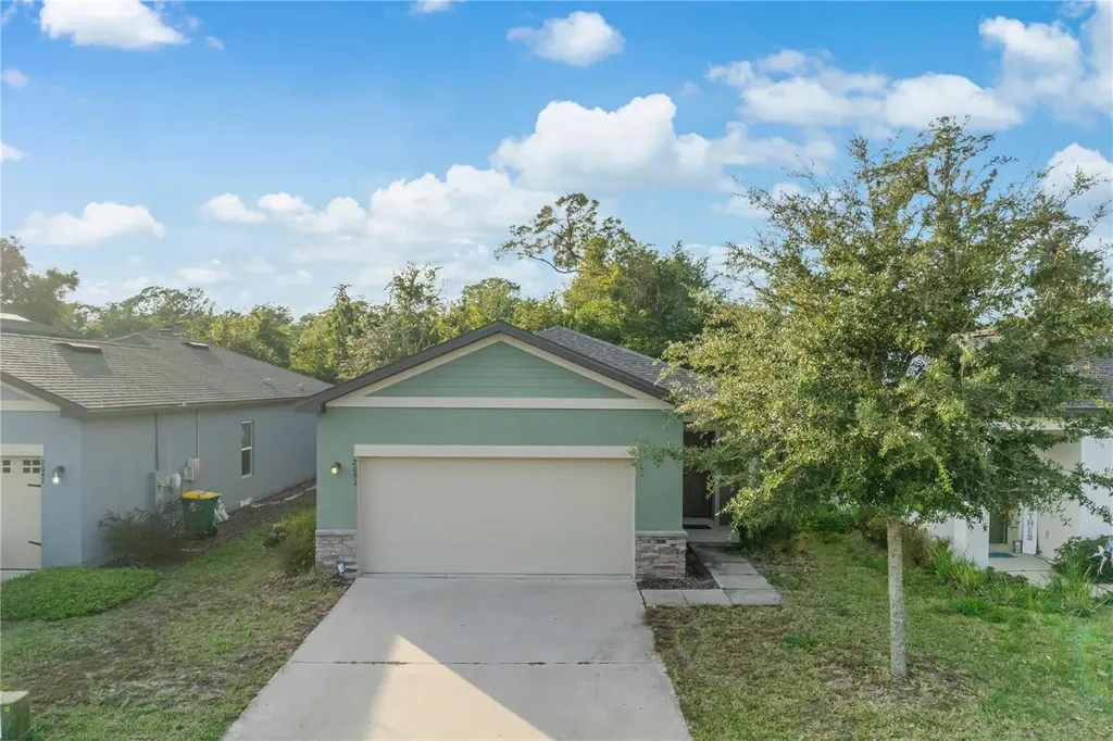 2051 Cades Cove Way Deland FL 32720