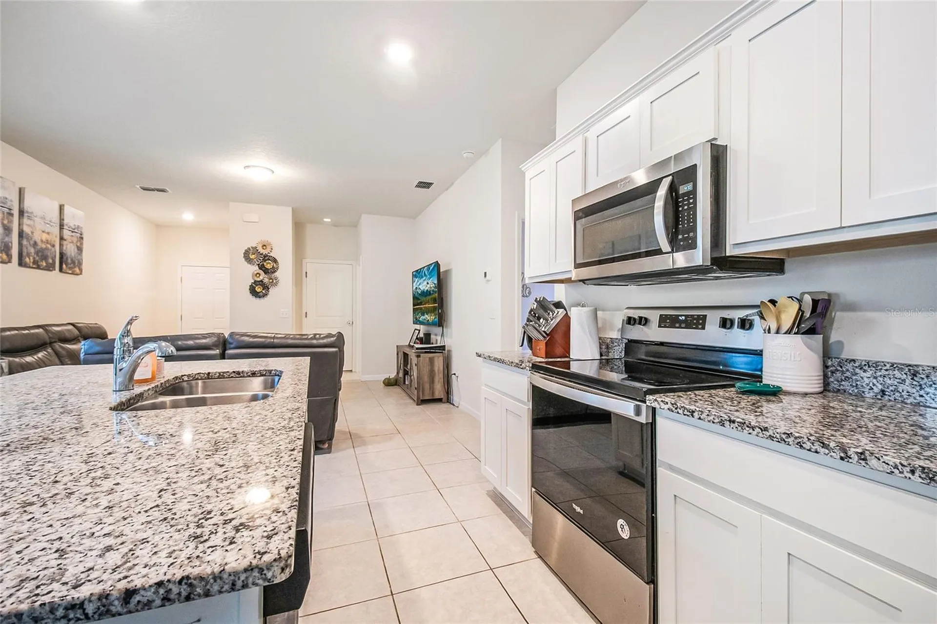 2051 Cades Cove Way Deland FL 32720