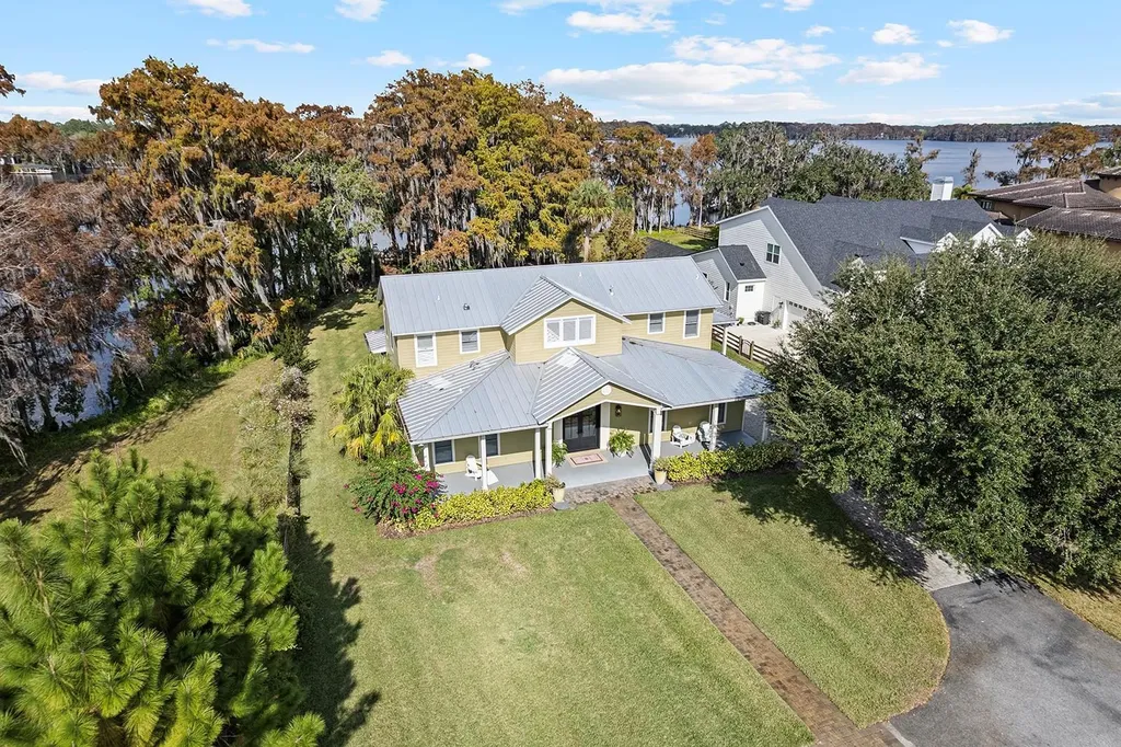 520 Lake Mills Road Chuluota FL 32766