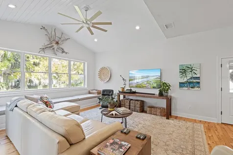 520 Lake Mills Road Chuluota FL 32766