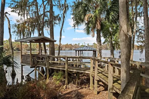 520 Lake Mills Road Chuluota FL 32766