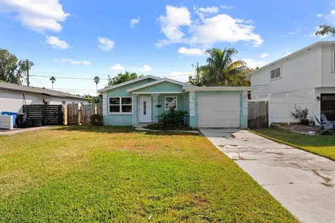 1758 Maryland Avenue NE St Petersburg FL 33703