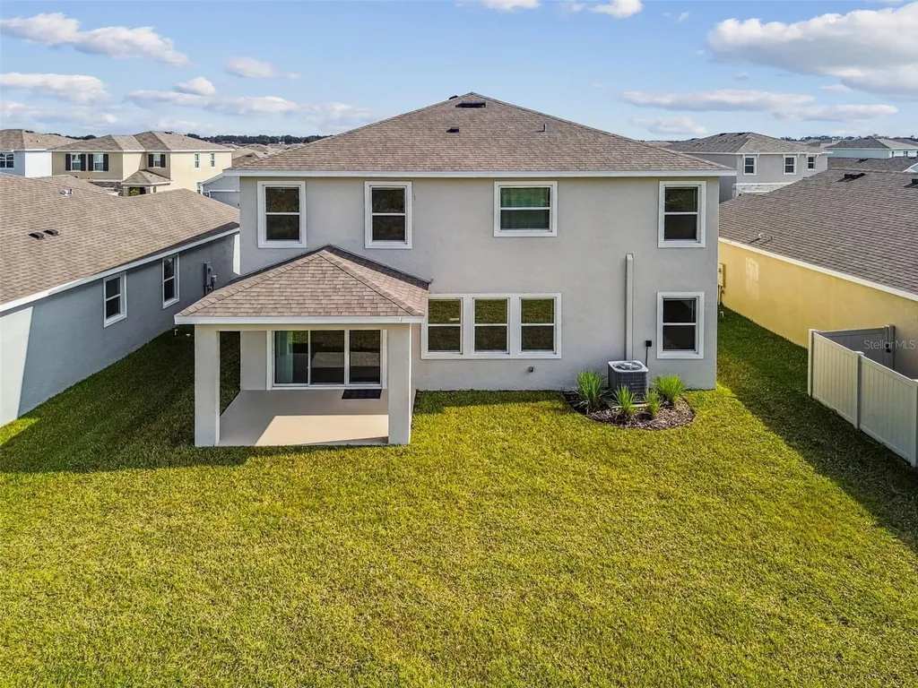 3827 Sunny Spring Street Plant City FL 33565