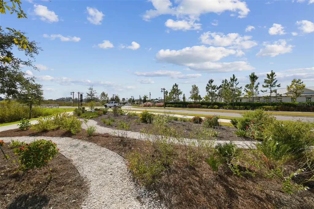 3827 Sunny Spring Street Plant City FL 33565
