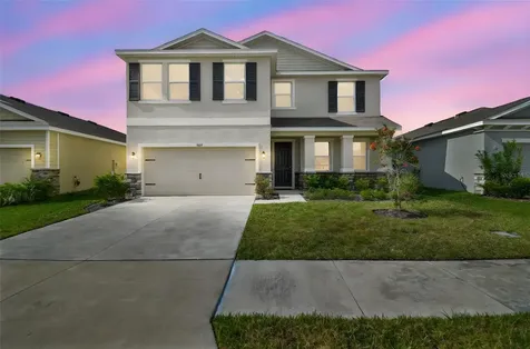 3827 Sunny Spring Street Plant City FL 33565