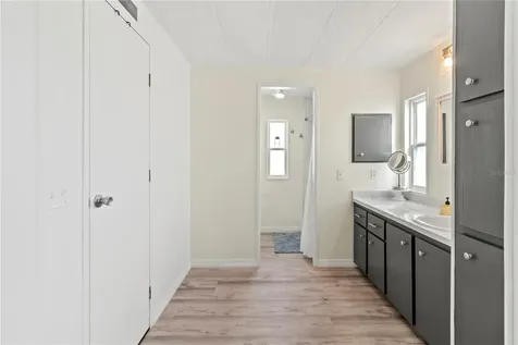5619 Bayshore Road Palmetto FL 34221