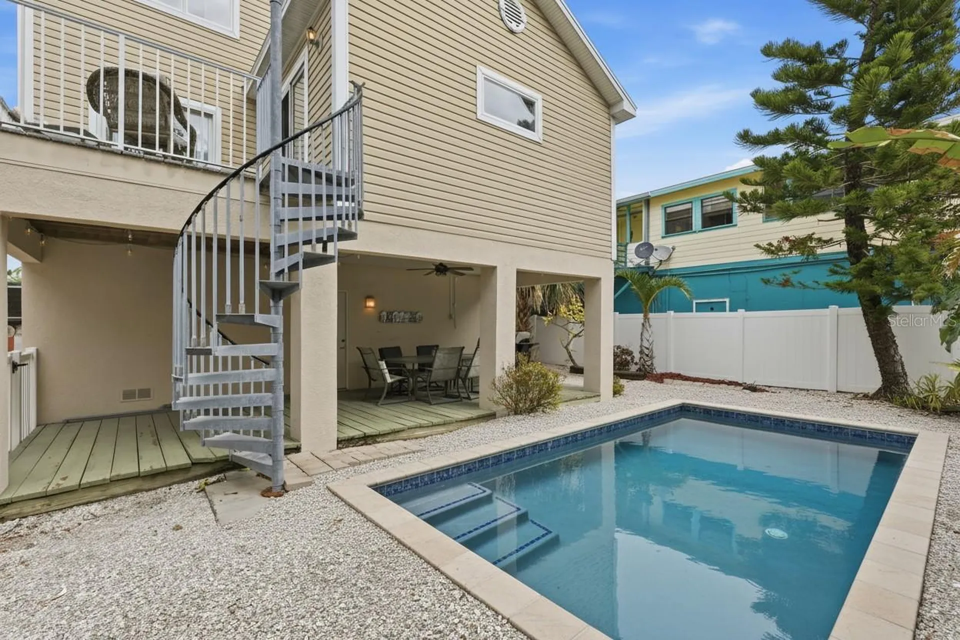 5390 Gulf Drive Holmes Beach FL 34217