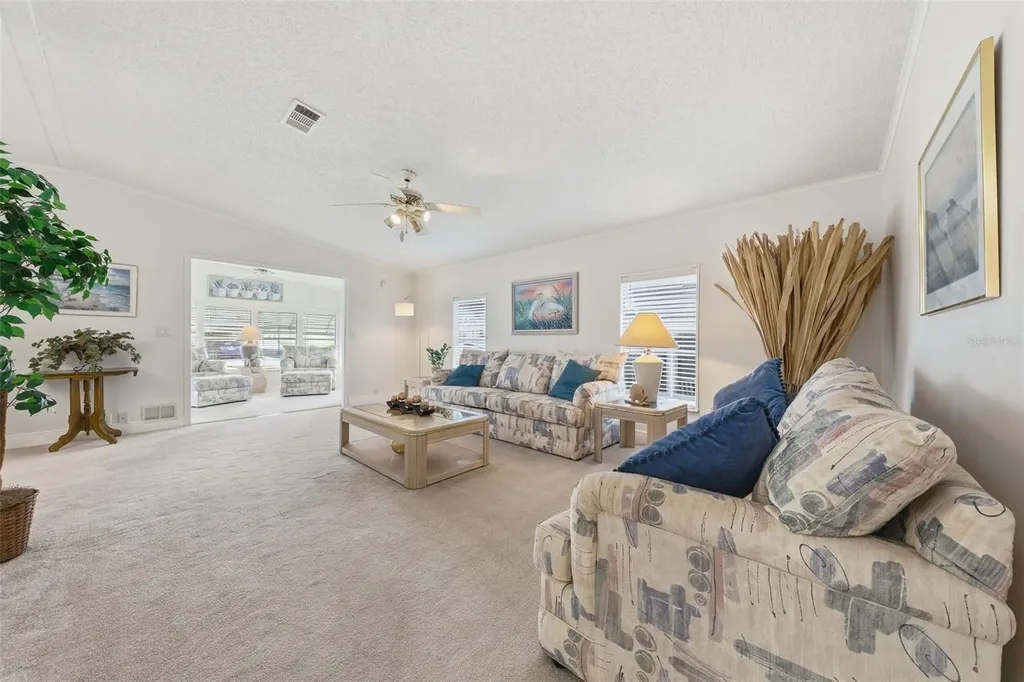 243 Douglas Park Avenue Davenport FL 33897